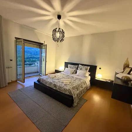Casa Cerca Do Forno 카베세이라스 드 바스투